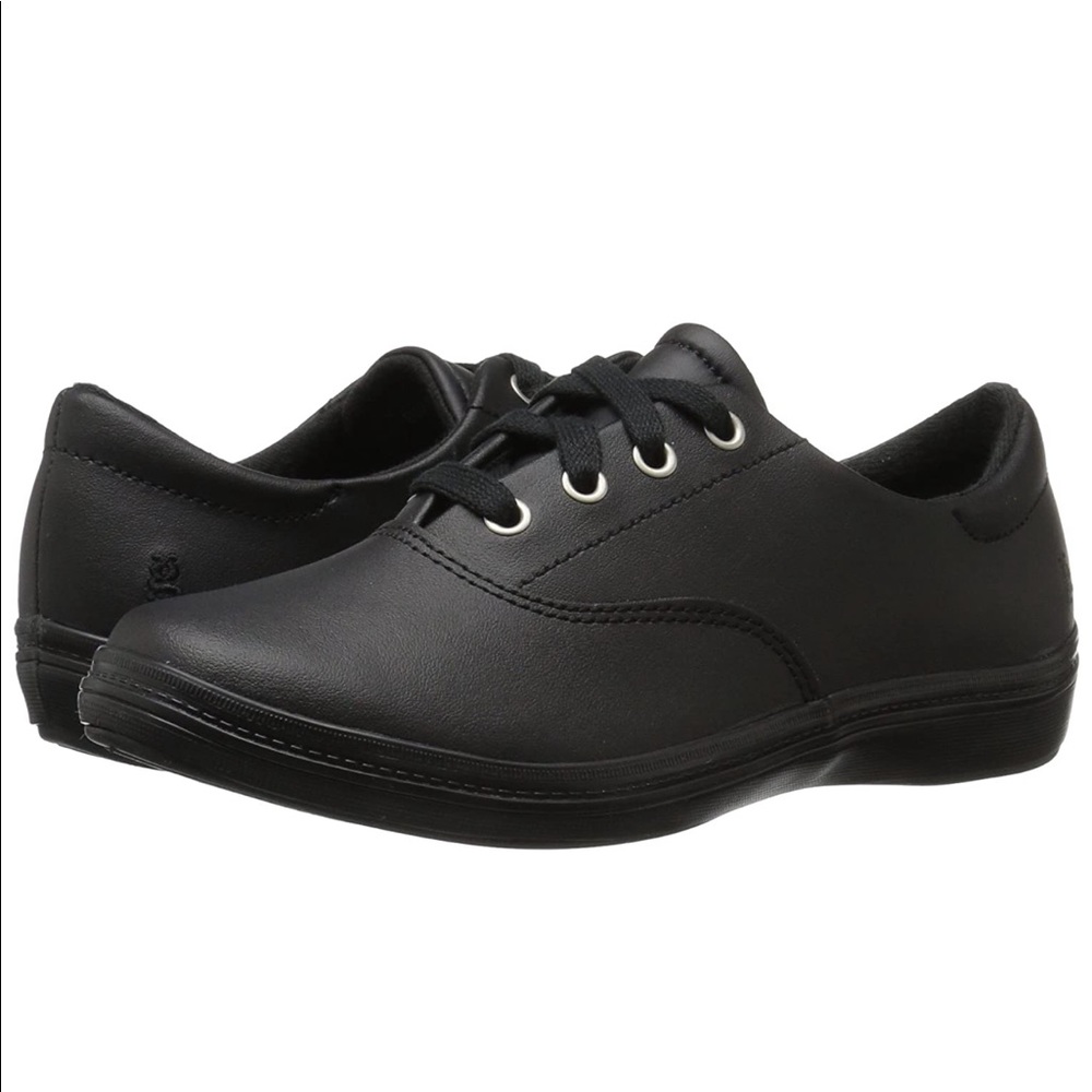 Grasshopper memory foam sneakers